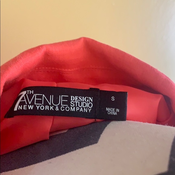 Coral red short sleeve blazer EUC - Picture 5 of 7